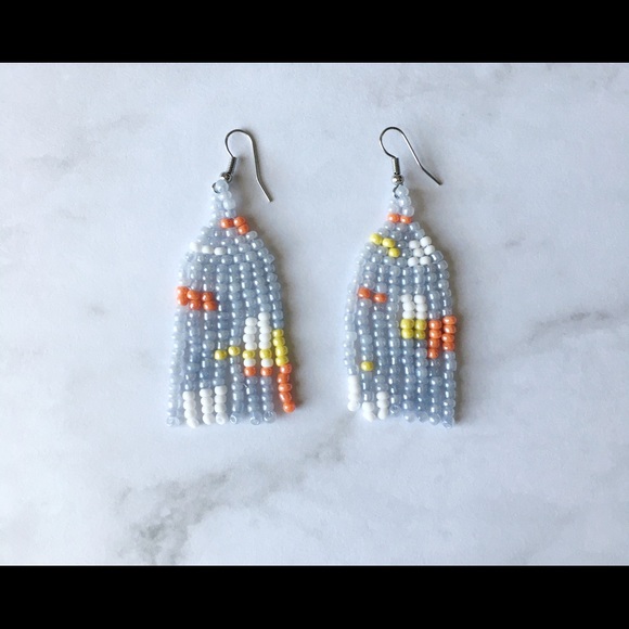 Light Gray BOHO Woven Seed Bead Fringe Earrings - Picture 6 of 6